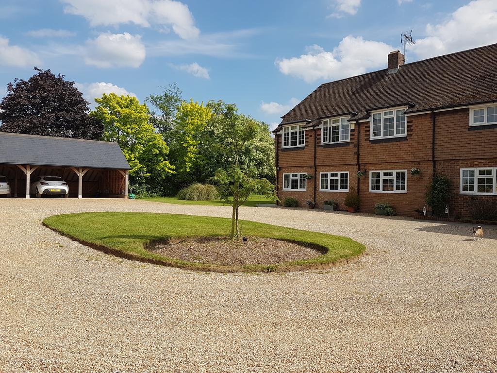 Latchmead Bed&Breakfast Stansted Mountfitchet Exterior foto